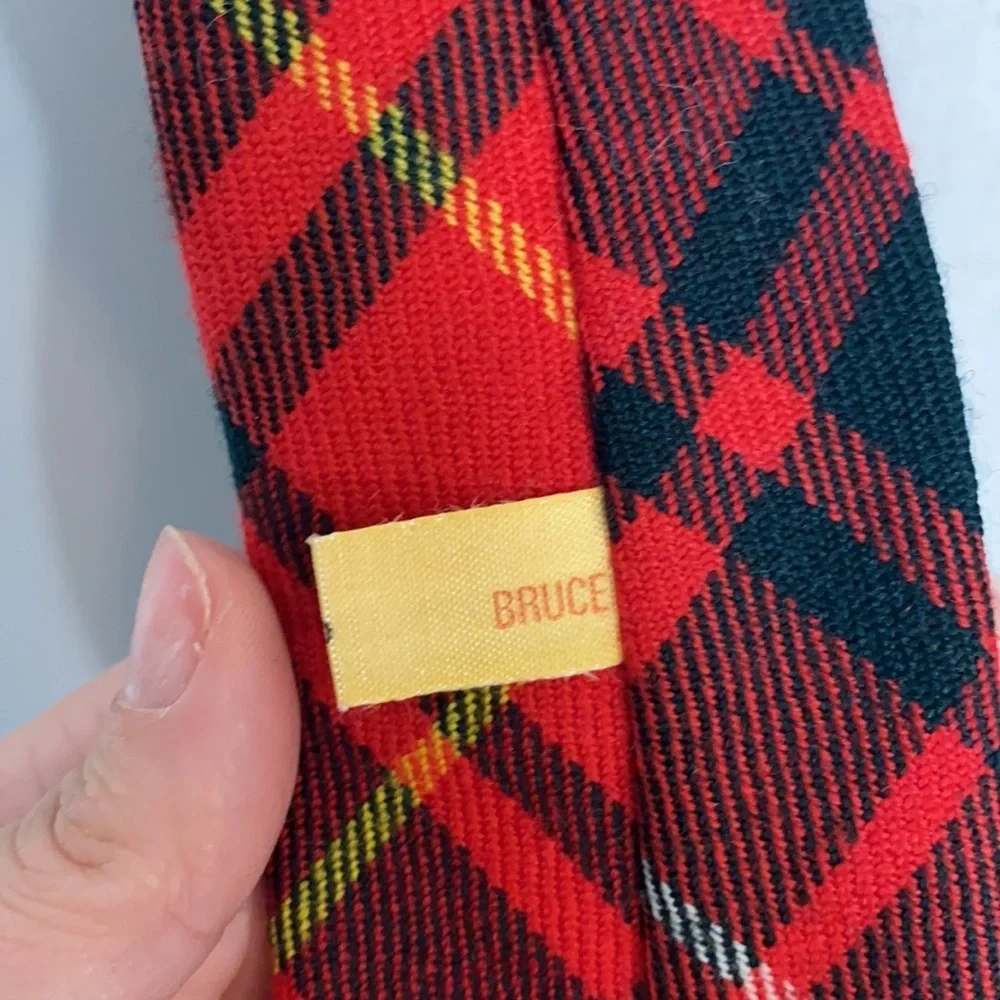 Lochcarron German 100% Wool Plaid Holiday Christmas  Tye